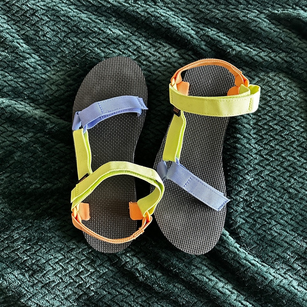 Tevas Sandals